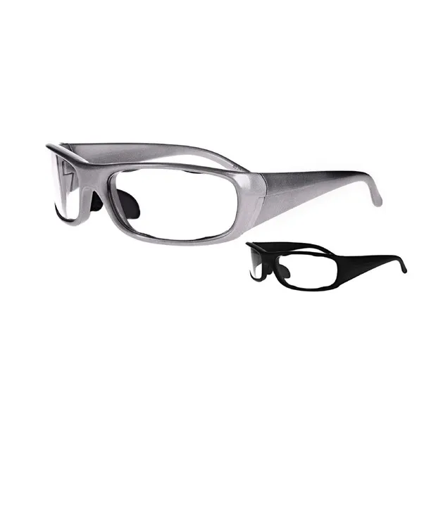 Model P820 (Black, No Lens Coating Required)